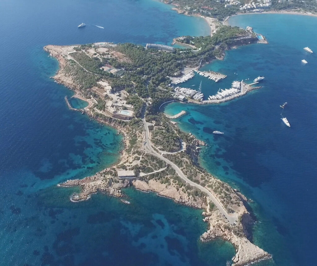 Future Growth & Investment Potential Vouliagmeni